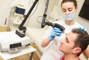 Co jest lepsze — laser tulowy czy laser frakcyjny CO2