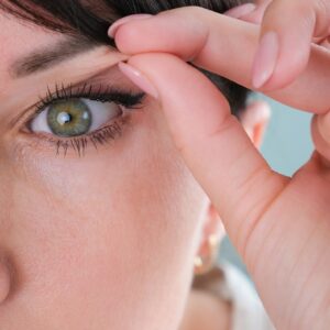 sposoby na podniesienie powiek