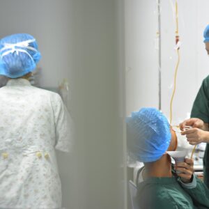 Korekta powiek górnych