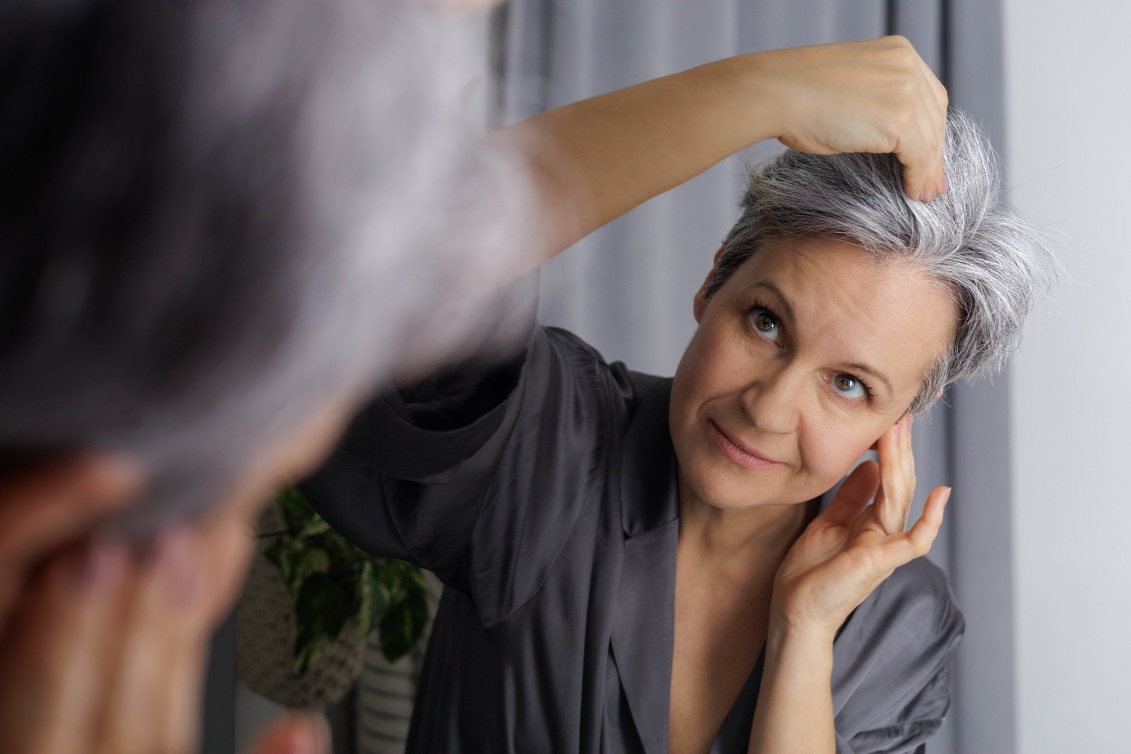 Łysienie po menopauzie