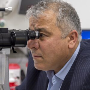 Blefaroplastyka chirurgiczna czy laserowa